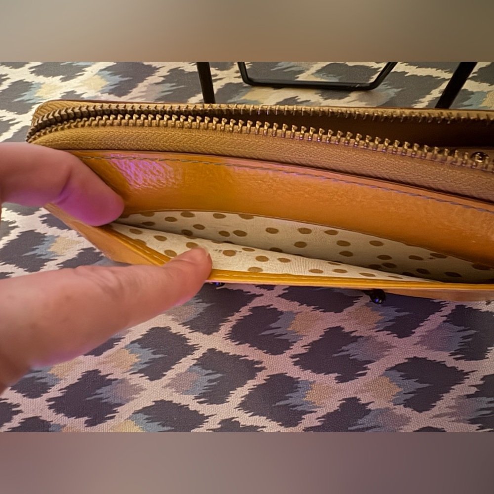 EUC Kate Spade Yellow Women's Continental Wallet - Picture 5 of 12